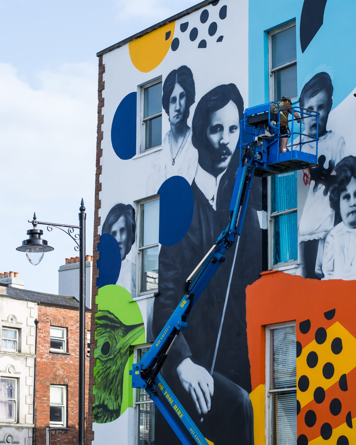 Ardú Unveils Their First 2023 Mural